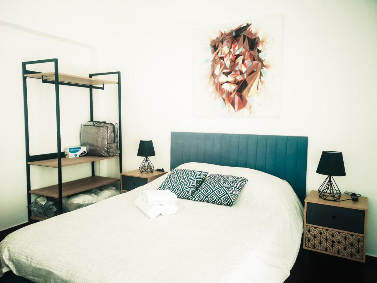 Explore Greece From Colorful City Centre Apartment Chalkís Exterior foto