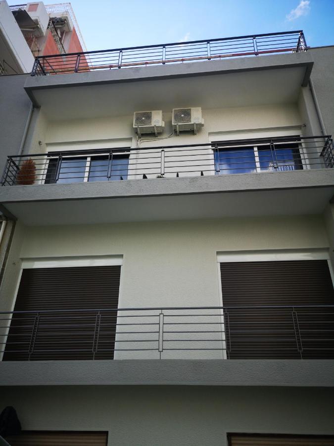Explore Greece From Colorful City Centre Apartment Chalkís Exterior foto